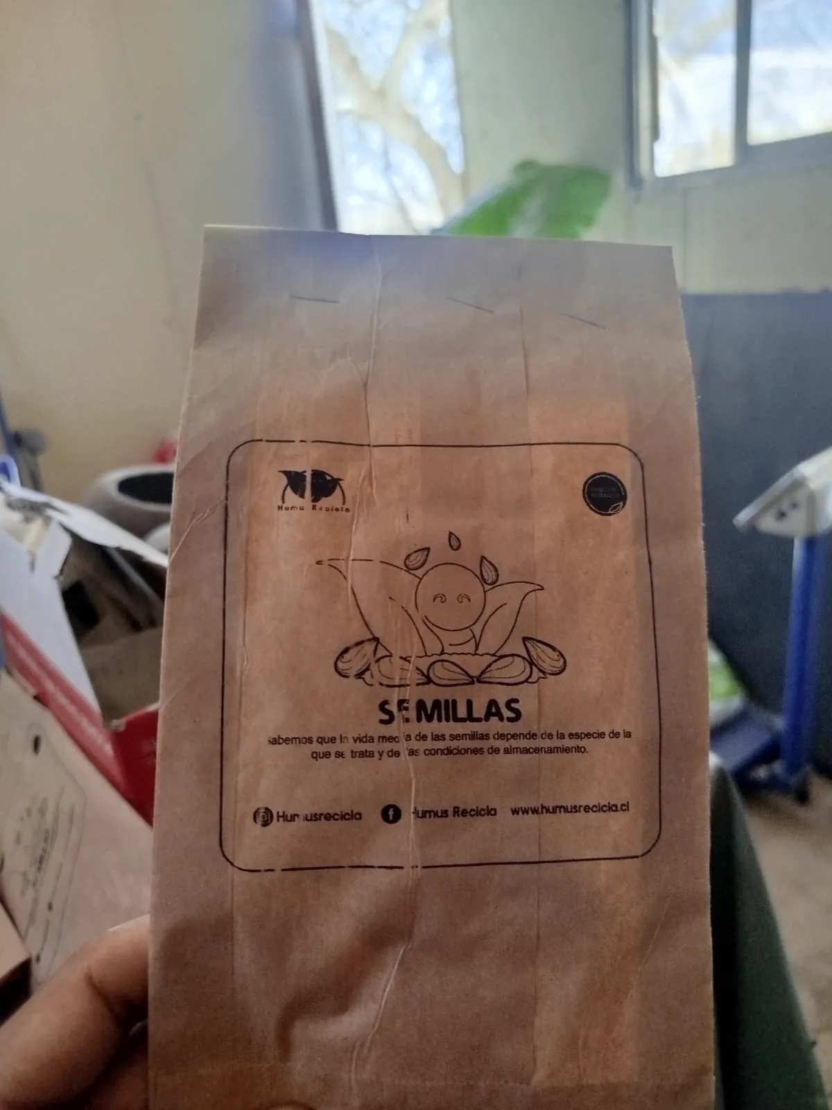 Fotografía original del kit de semillas de Humus Recicla